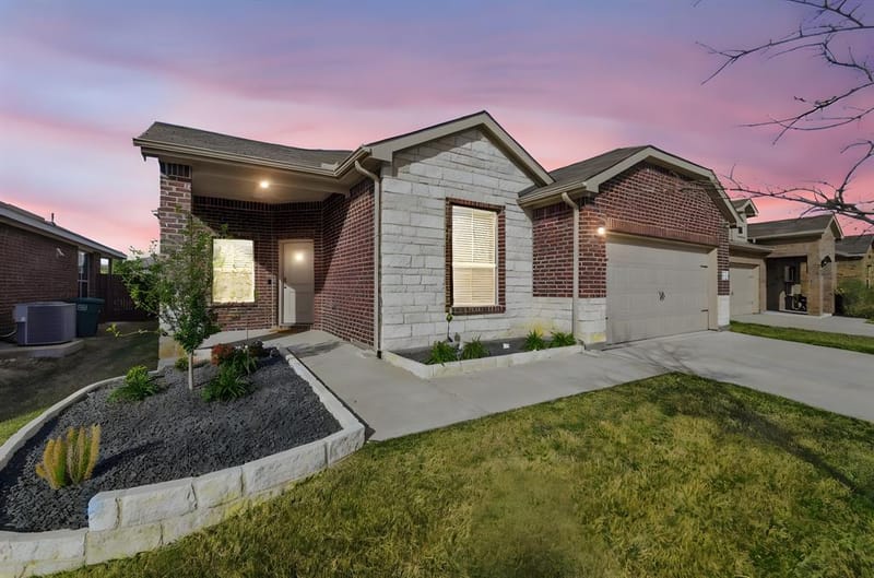 8617 Sandy Park Drive, Fort Worth TX 76179
