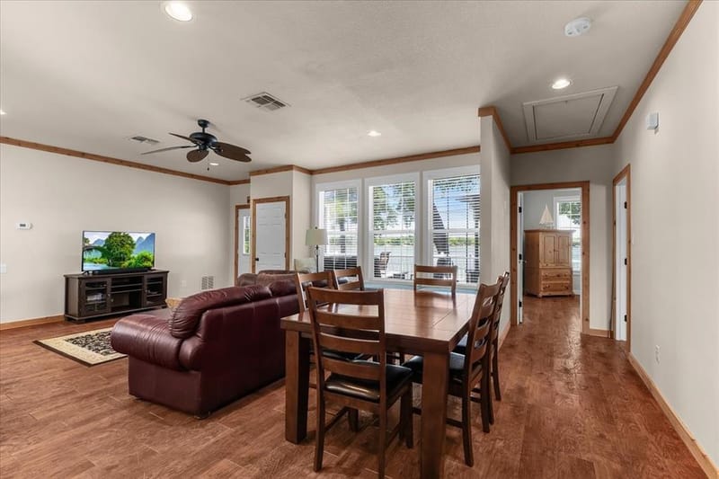 1128 W Lake Drive, Weatherford TX 76087 - Photo 7