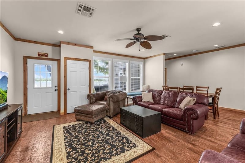 1128 W Lake Drive, Weatherford TX 76087 - Photo 8