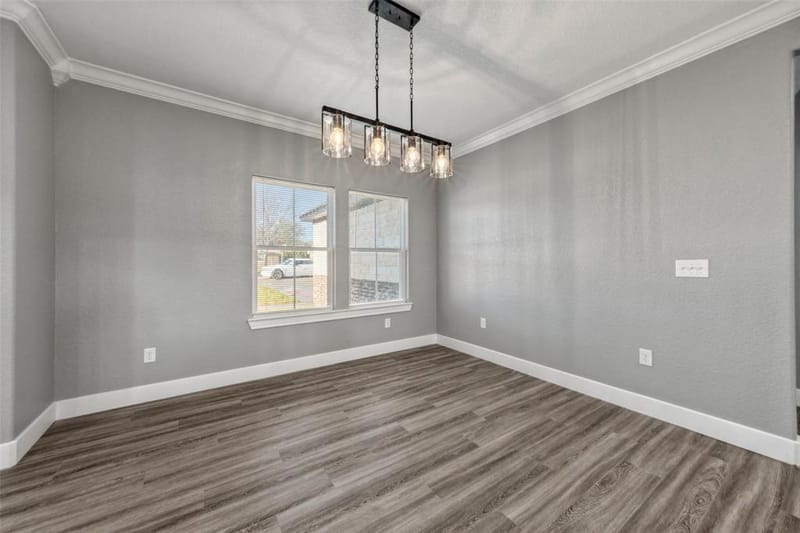 470 Elmwood Drive, Woodway TX 76712 - Photo 4