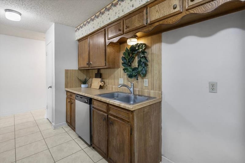 207 Grass Knoll Drive, Hideaway TX 75771 - Photo 15