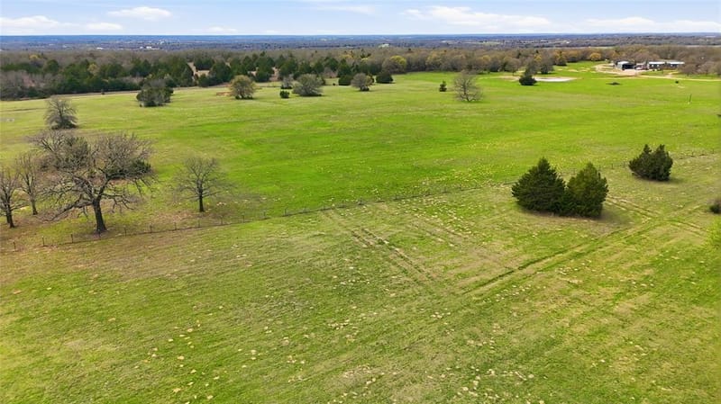 3988 Lake Valley Road, Sunset TX 76270 - Photo 34