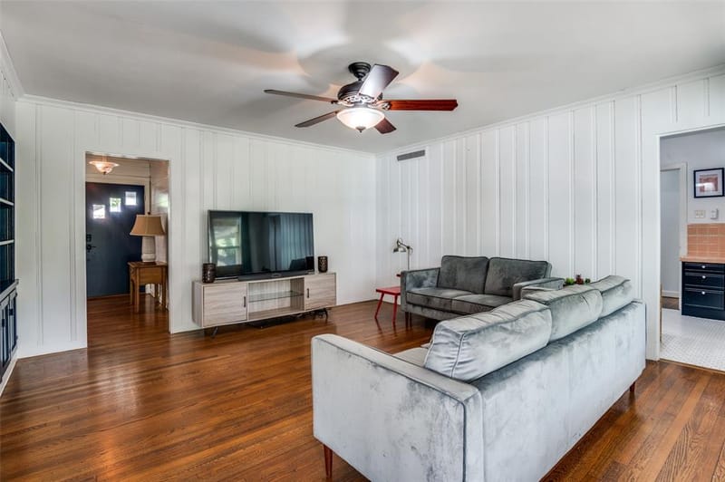 901 Bryson Street, Waxahachie TX 75165 - Photo 7