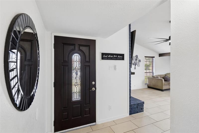 1905 Montana Trail, Grand Prairie TX 75052 - Photo 6