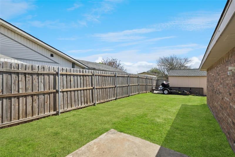 1905 Montana Trail, Grand Prairie TX 75052 - Photo 12
