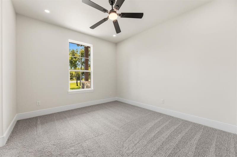 8505 Bronco Drive, Godley TX 76044 - Photo 24