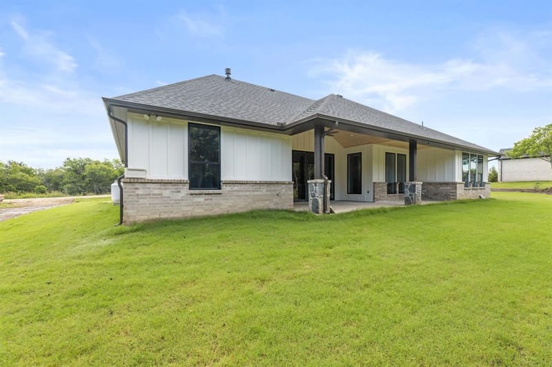 8505 Bronco Drive, Godley TX 76044 - Photo 31