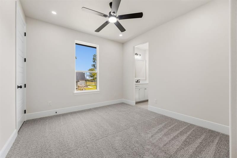 8505 Bronco Drive, Godley TX 76044 - Photo 29