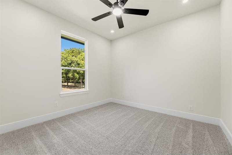 8505 Bronco Drive, Godley TX 76044 - Photo 21