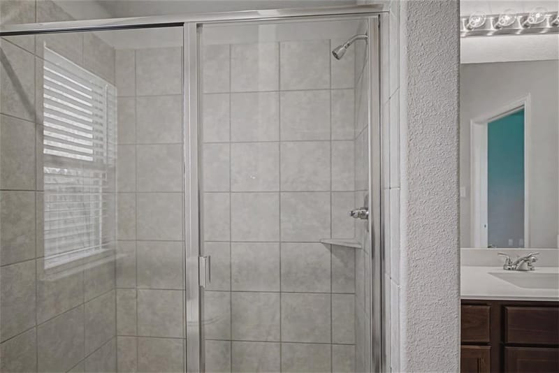 1827 College Street, Greenville TX 75401 - Photo 16