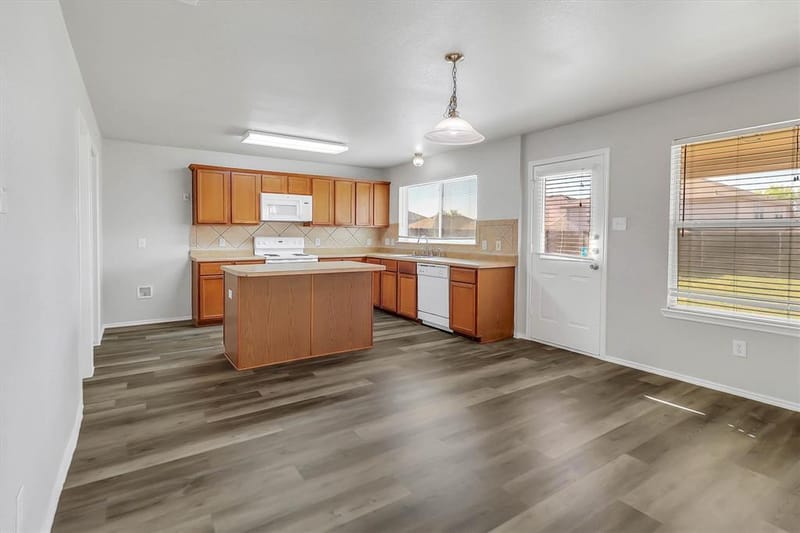 2045 Hanakoa Falls Drive, Anna TX 75409 - Photo 8
