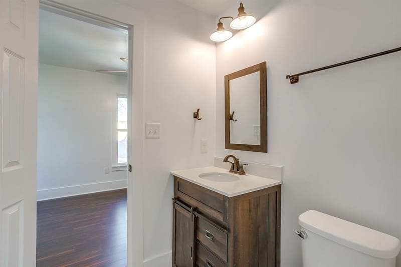 1014 W Arlington Avenue, Fort Worth TX 76110 - Photo 26