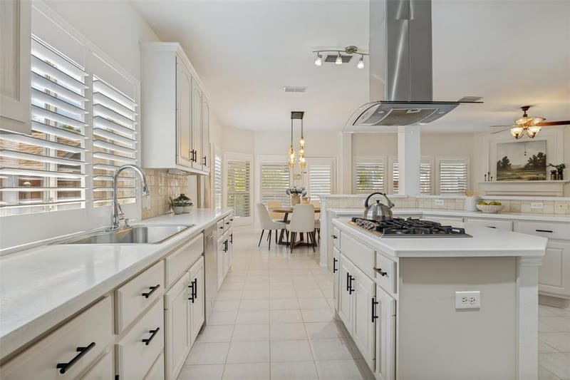 4405 Courtney Lane, Richardson TX 75082 - Photo 9