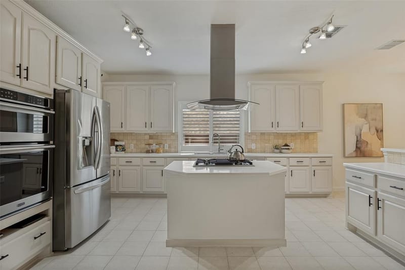 4405 Courtney Lane, Richardson TX 75082 - Photo 10