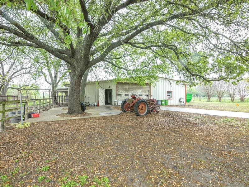 1302 Forreston Road, Waxahachie TX 75165 - Photo 3