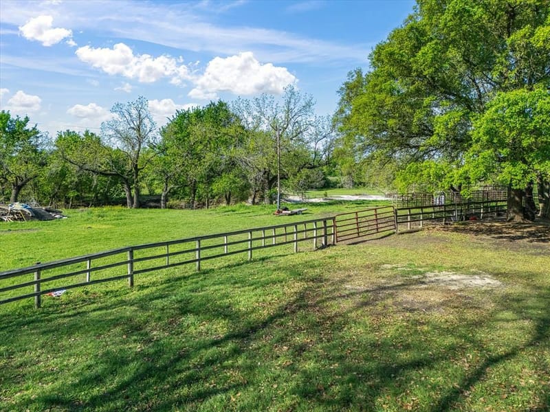 1302 Forreston Road, Waxahachie TX 75165 - Photo 28