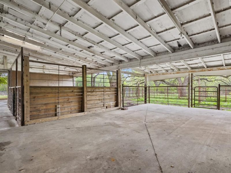 1302 Forreston Road, Waxahachie TX 75165 - Photo 4
