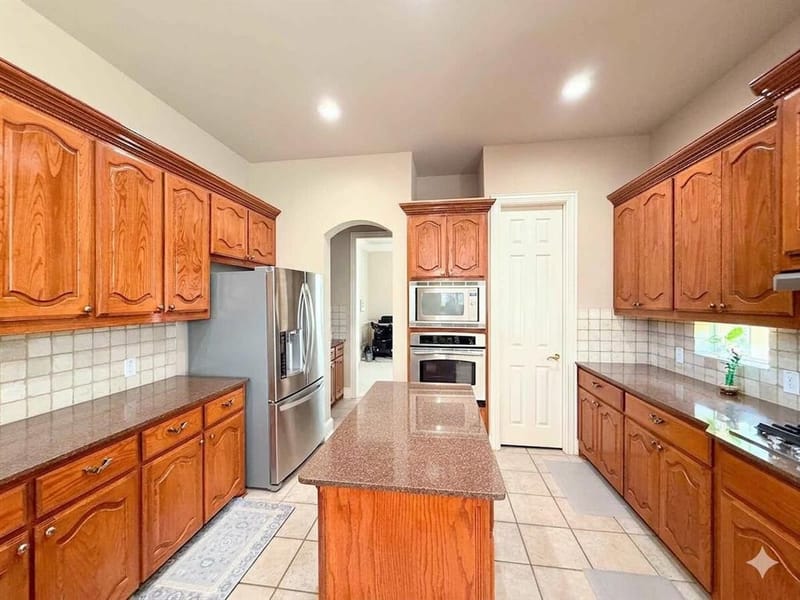 15031 Woodbluff Drive, Frisco TX 75035 - Photo 7