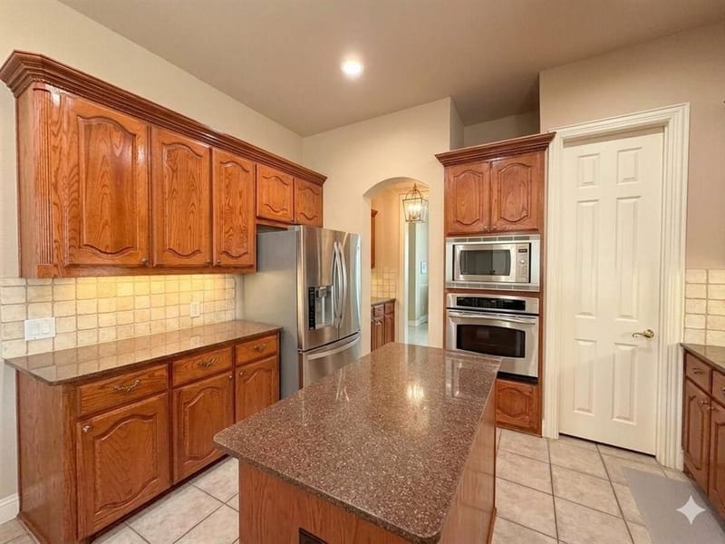 15031 Woodbluff Drive, Frisco TX 75035 - Photo 9