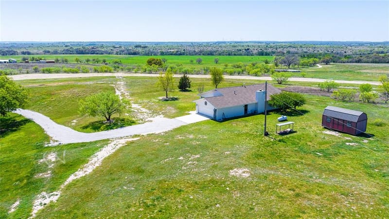 642 FM 3200, Comanche TX 76442 - Photo 32