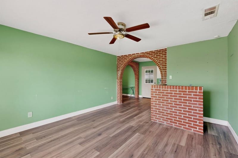 9805 Grady Lane, Dallas TX 75217 - Photo 6