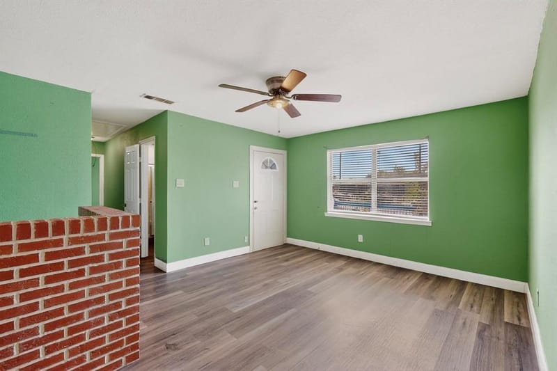 9805 Grady Lane, Dallas TX 75217 - Photo 5