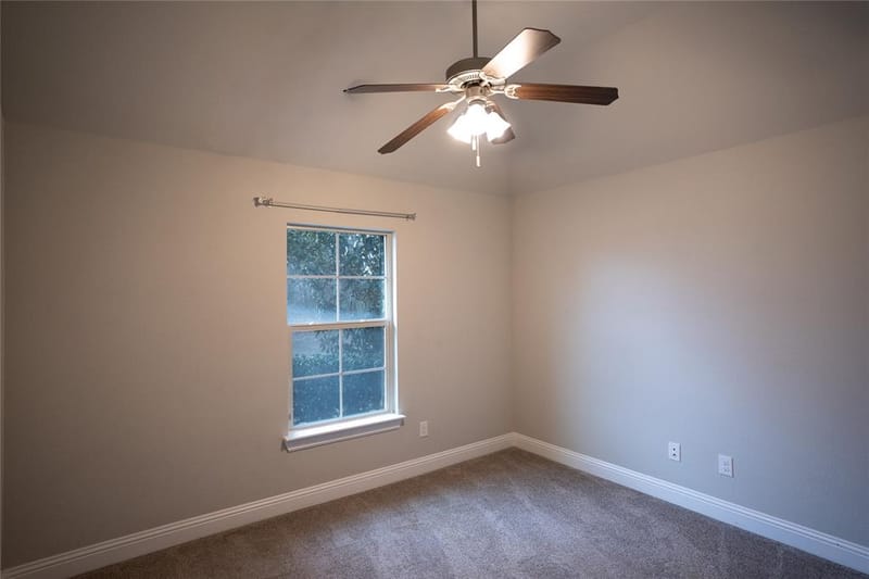 181 Fairview Court, Decatur TX 76234 - Photo 33