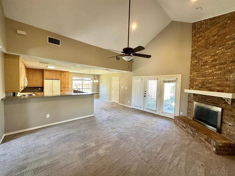 7217 Montego Drive, Rowlett TX 75089 - Photo 5