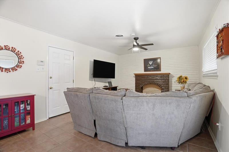 5509 Wharton Drive, Fort Worth TX 76133 - Photo 15