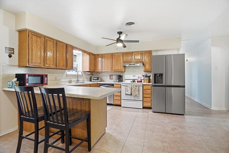 5509 Wharton Drive, Fort Worth TX 76133 - Photo 11