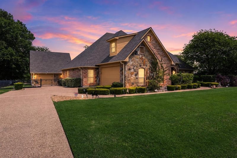 205 Canal Street, Corsicana TX 75109
