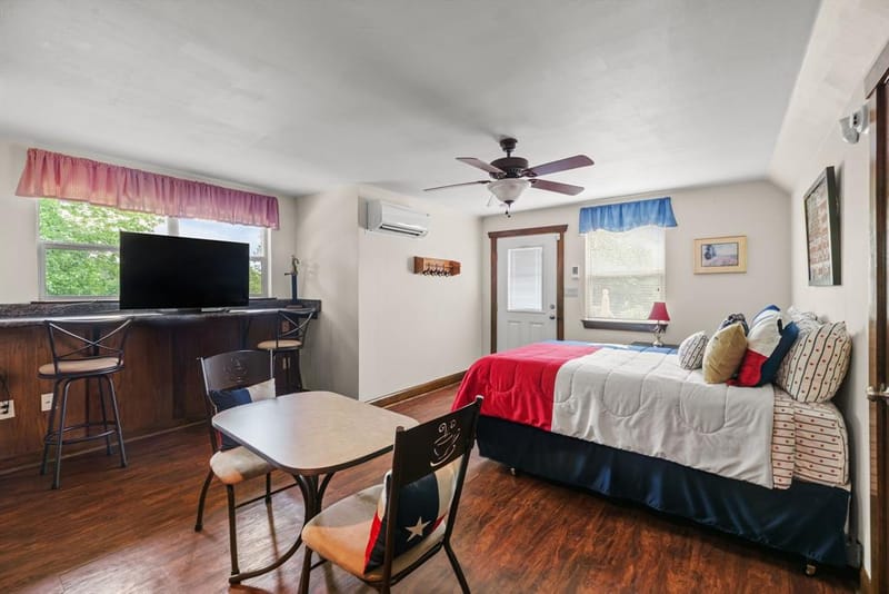 205 Canal Street, Corsicana TX 75109 - Photo 28
