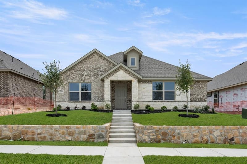 328 Dairy Way, Midlothian TX 76065