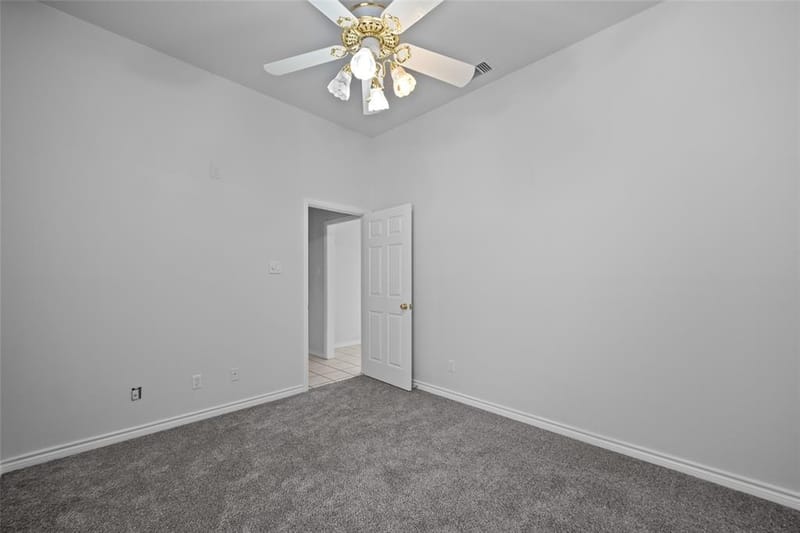12020 Younger Court, Azle TX 76020 - Photo 32