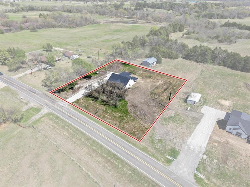 14419 FM 1396 E, Windom TX 75492 - Photo 3
