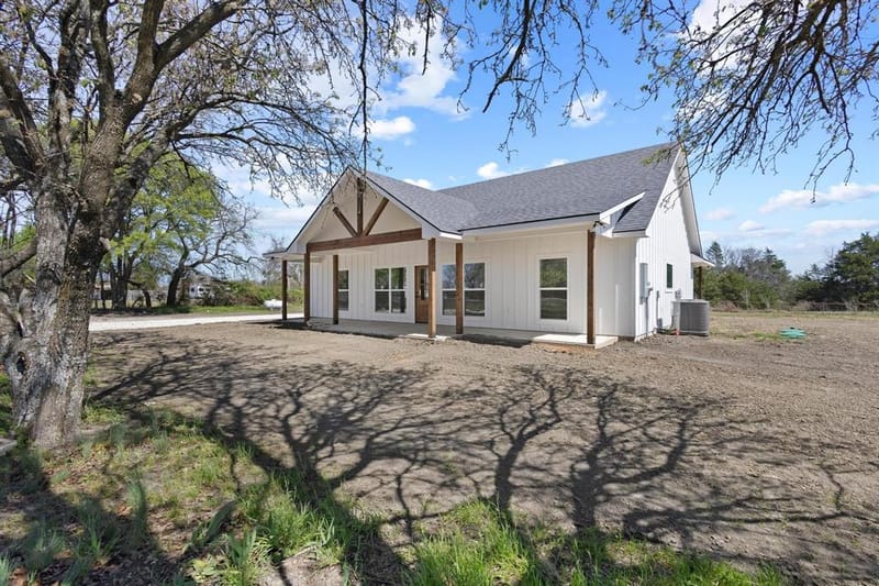 14419 FM 1396 E, Windom TX 75492 - Photo 14