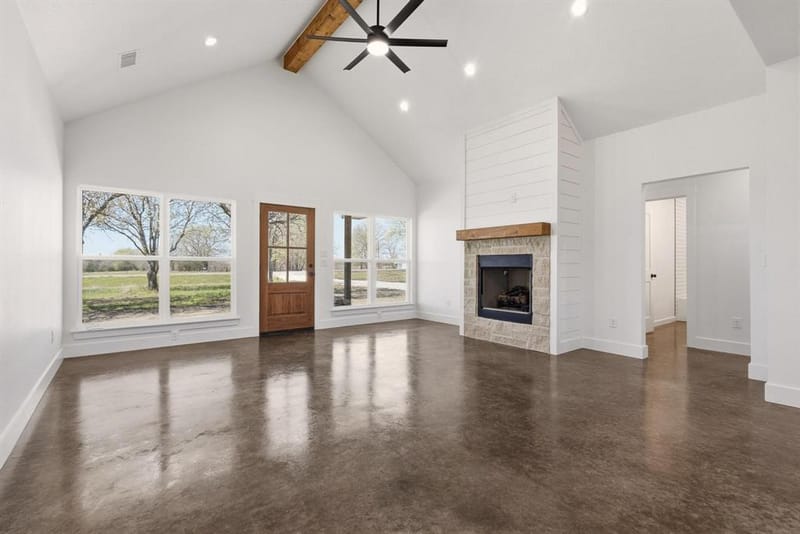 14419 FM 1396 E, Windom TX 75492 - Photo 19