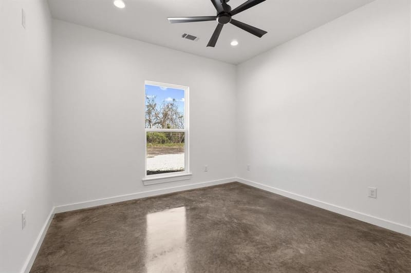 14419 FM 1396 E, Windom TX 75492 - Photo 29