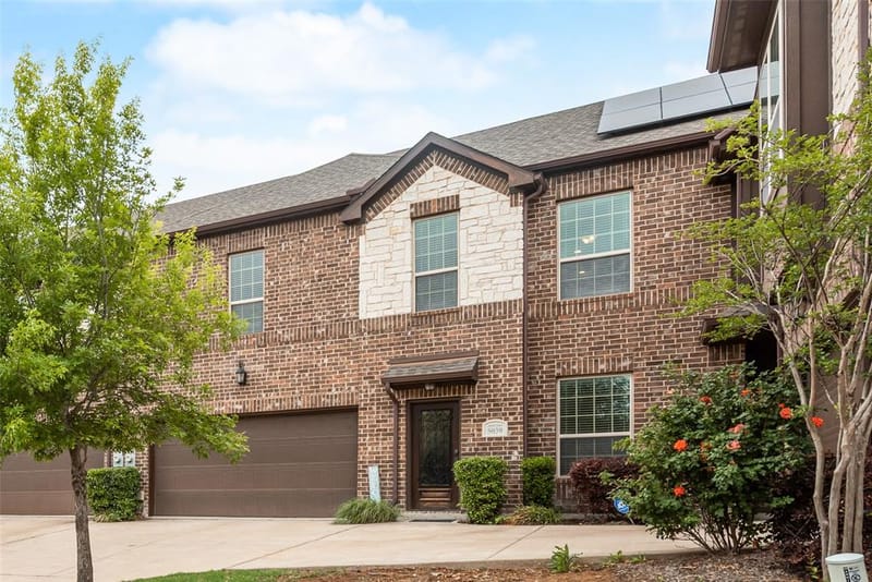5039 Venecia Way, Grand Prairie TX 75052 - Photo 2