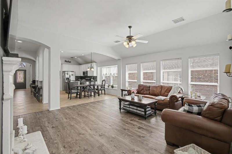 7924 Branch Hollow Trail, Fort Worth TX 76123 - Photo 10