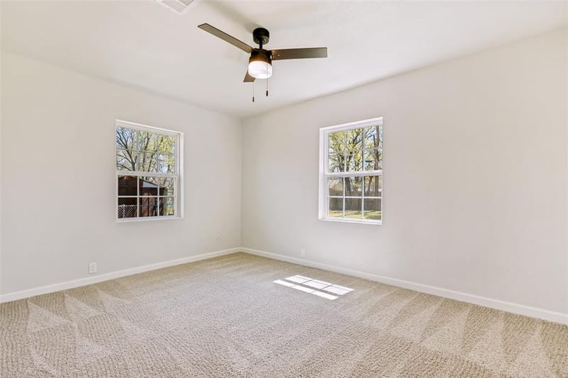 1706 E Garnett Street, Gainesville TX 76240 - Photo 13