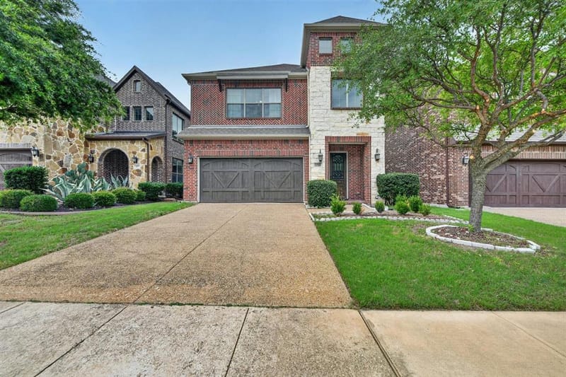 2213 Leonardo Court, Plano TX 75025 - Photo 2