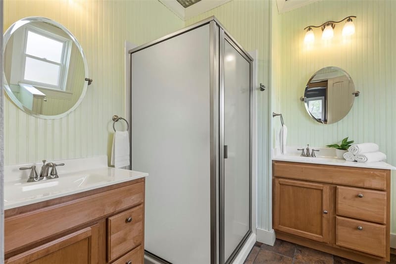 1017 N Woods Street, Sherman TX 75092 - Photo 34