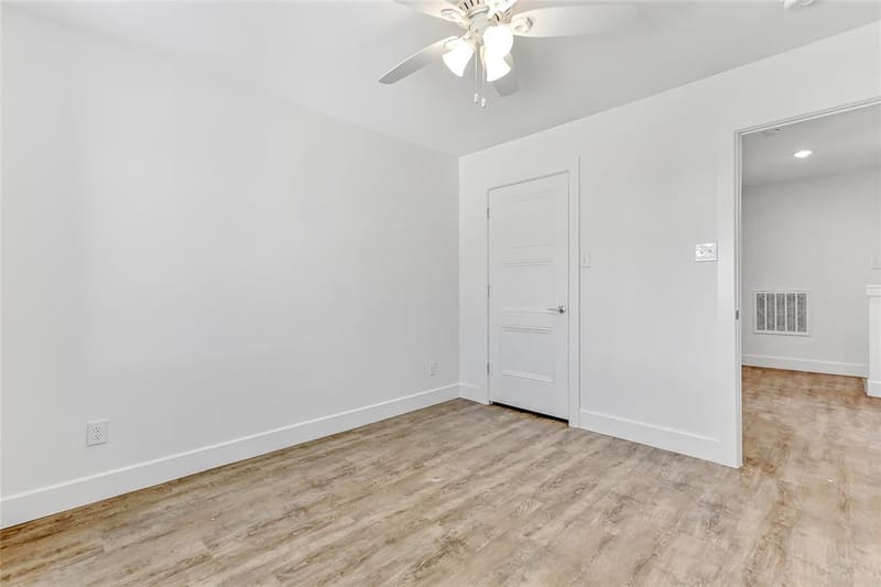 3260 Crawford # 401, Denison TX 75020 - Photo 24