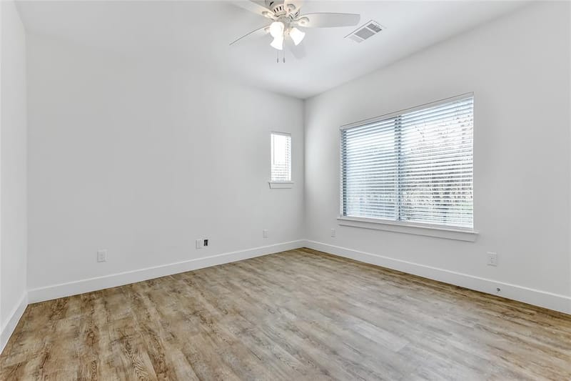 3260 Crawford # 401, Denison TX 75020 - Photo 18