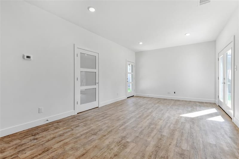 3260 Crawford # 401, Denison TX 75020 - Photo 11