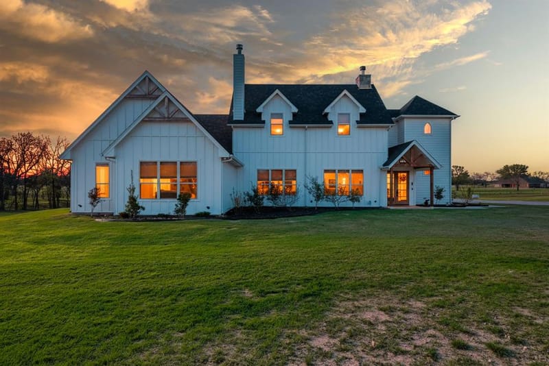 172 Rain Dance Trail, Decatur TX 76234