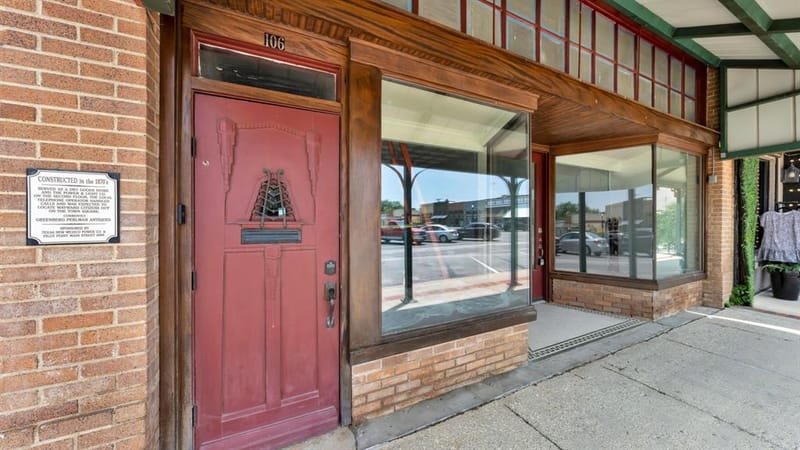 106 W Main Street, Pilot Point TX 76258 - Photo 3