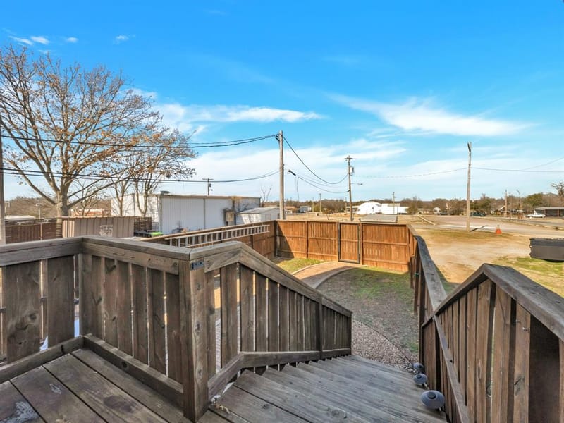 106 W Main Street, Pilot Point TX 76258 - Photo 33