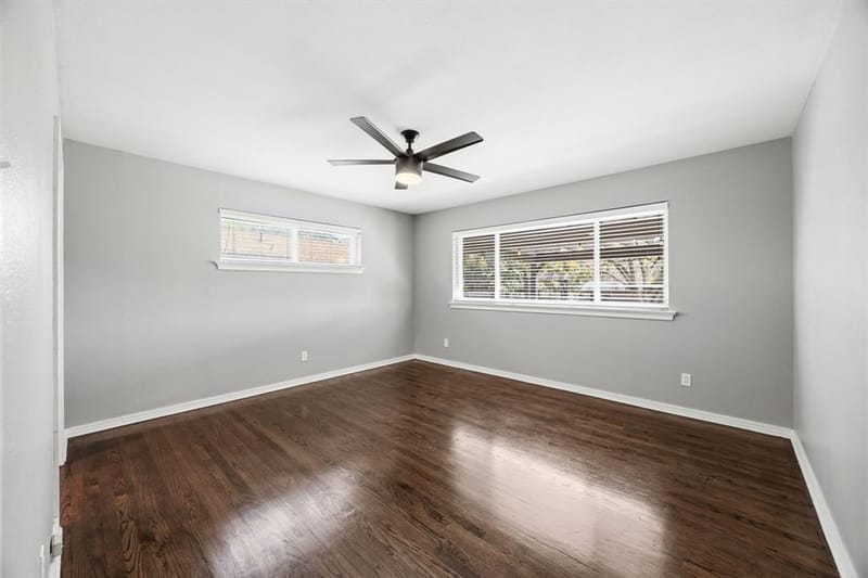 1636 W Red Bird Lane, Dallas TX 75232 - Photo 16